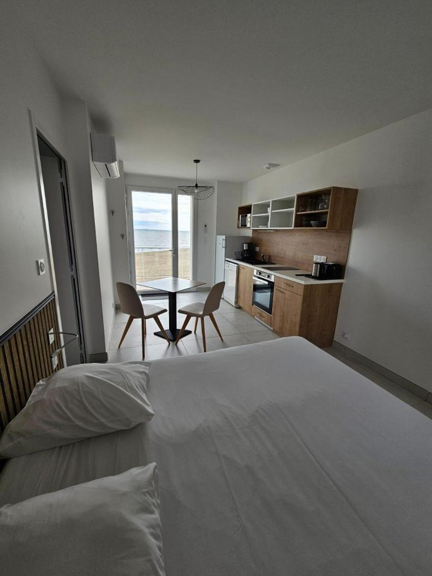 Hotel Les Dunes La Tranche-sur-Mer Eksteriør bilde